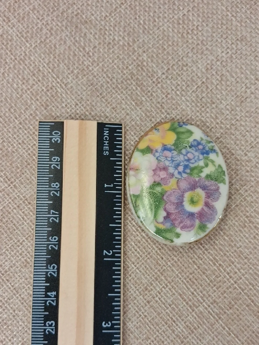 Floral Porcelain Brooch Gold Tone Oval Vintage Style Multicolor Pin OS